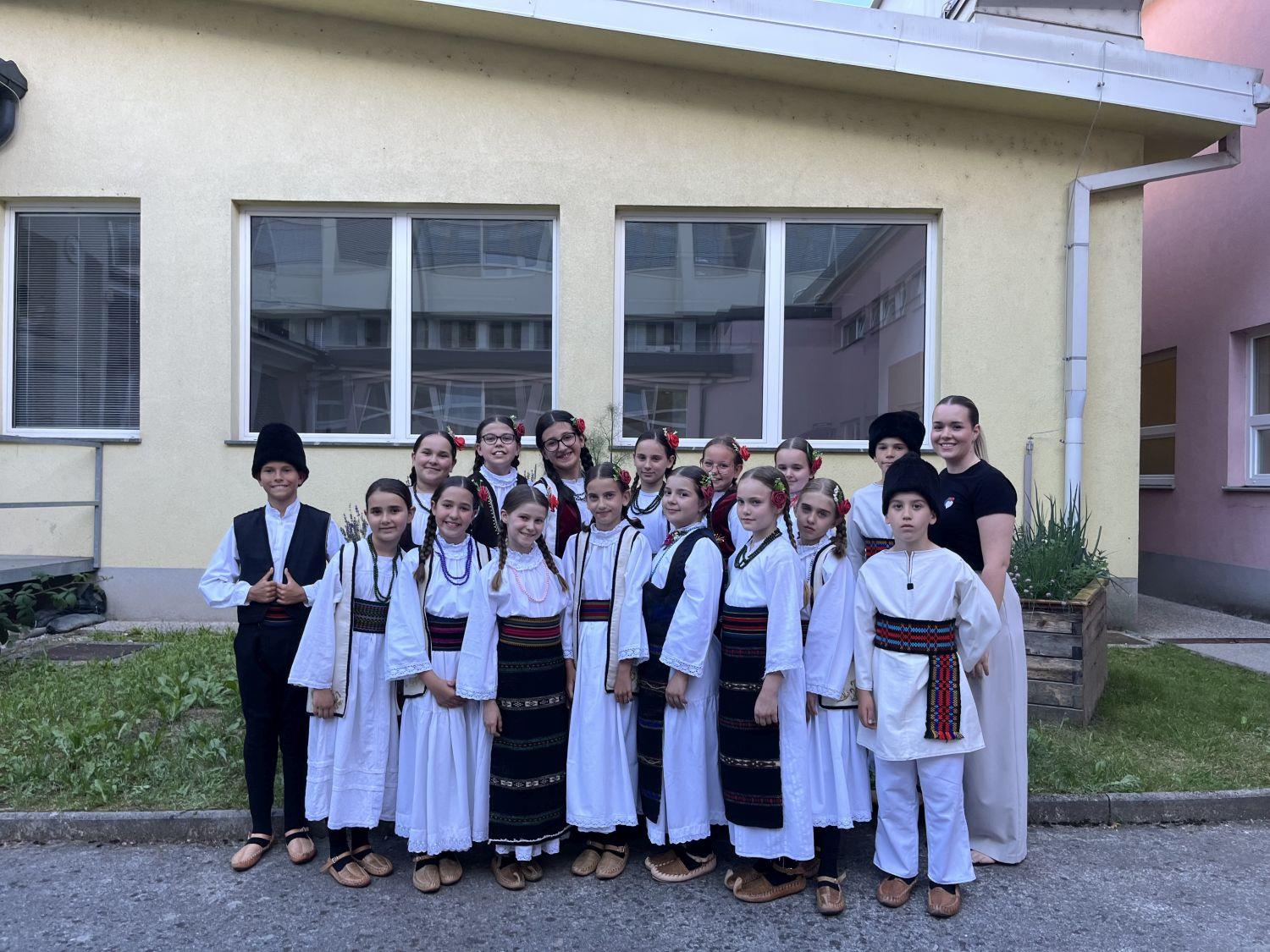 Nastup omladinskog ansambla u Hrastniku